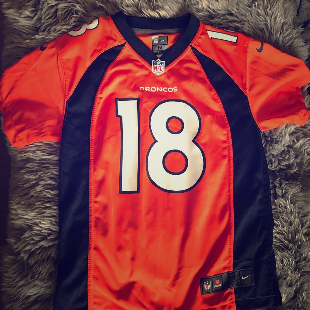 Broncos Manning Jersey boy Size M 10-12